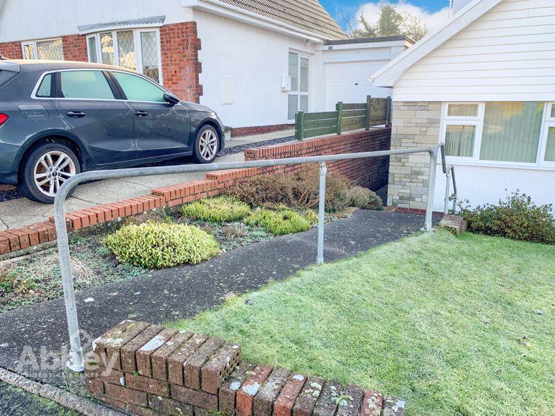 Left Hand Side Railing