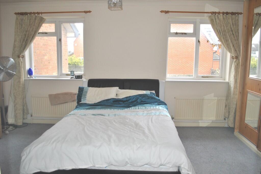 Main bedroom