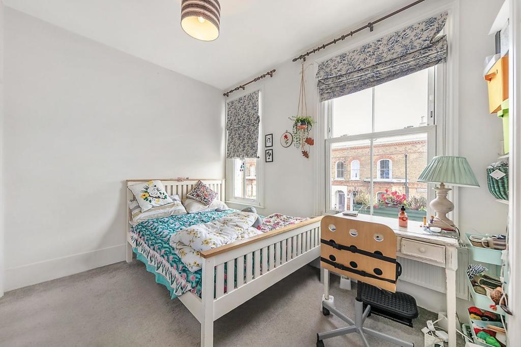 Bedroom One.jpg