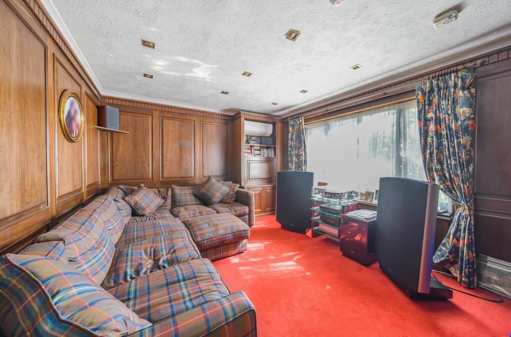 Davidson Frost-Wellings, DFW, Gordon Avenue, Stanm