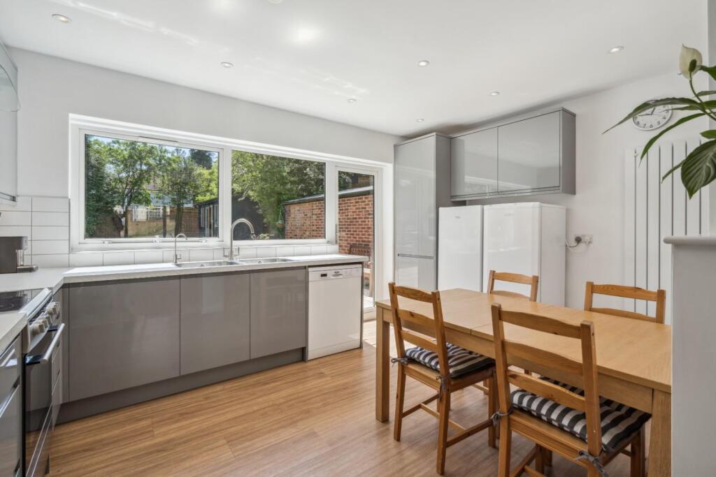 Kitchen Breakfast Room