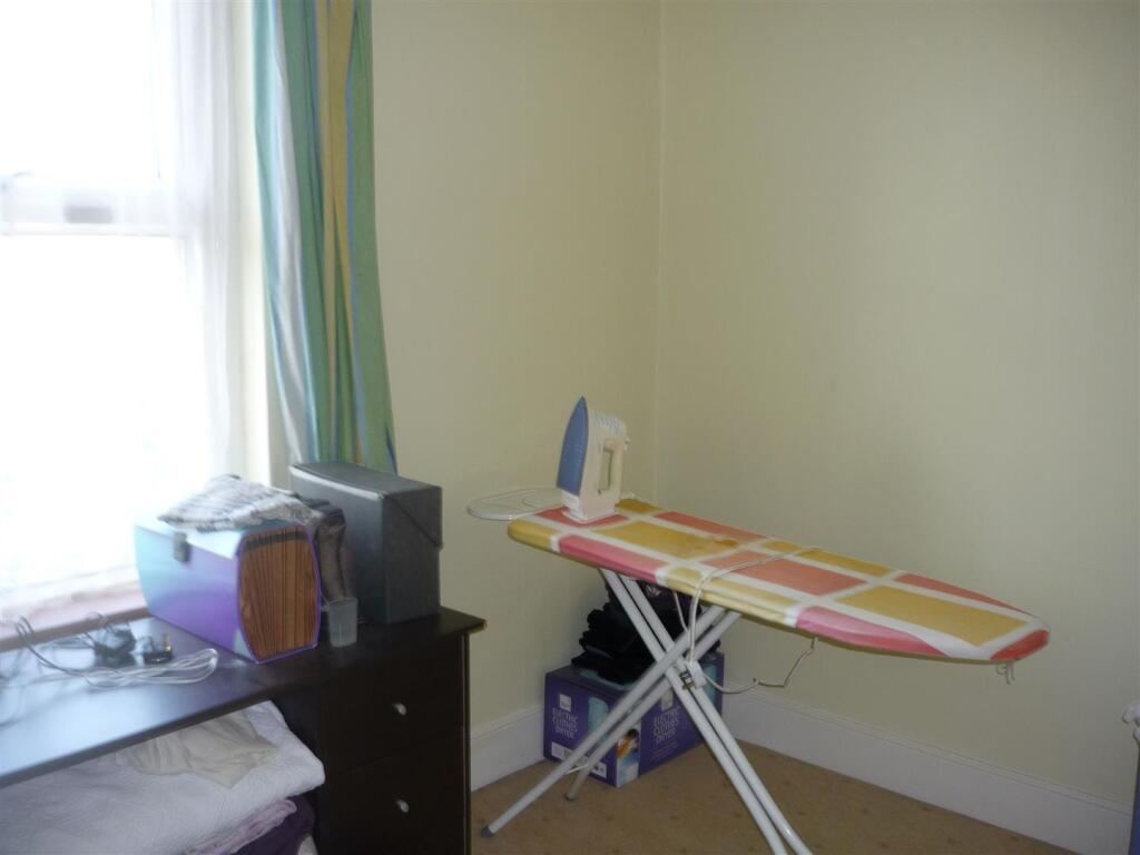 Bedroom 3.JPG
