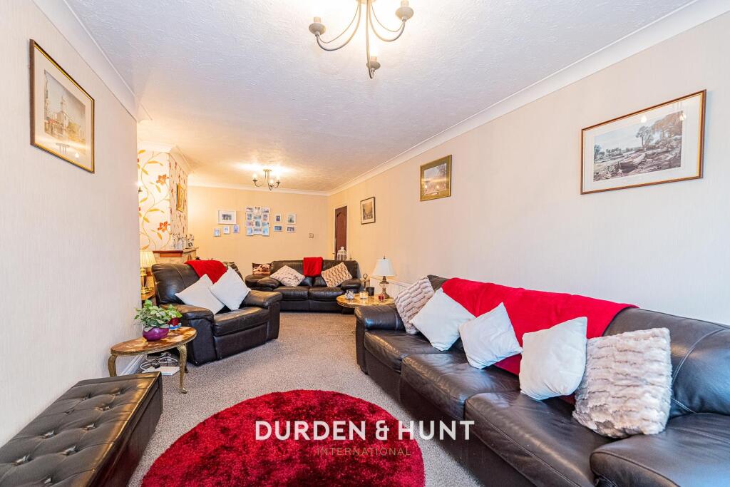 Ingreway, Harold Wood, RM3