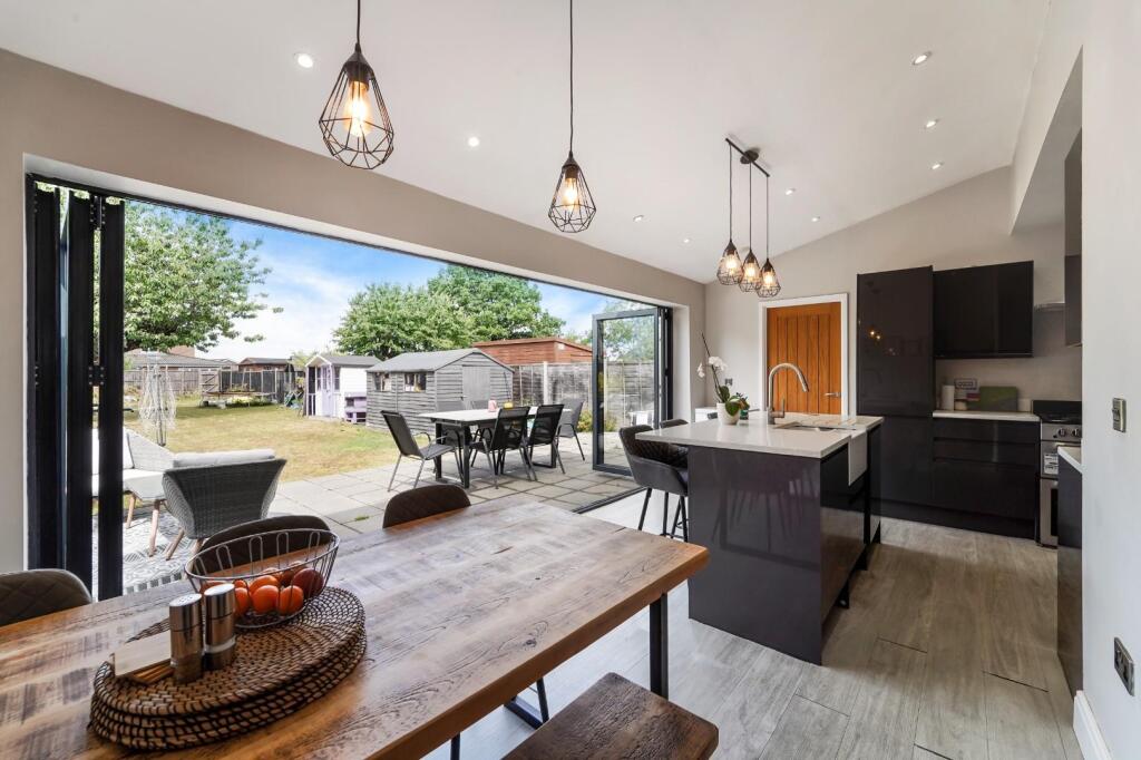 MERLAND RISE (11).jpg