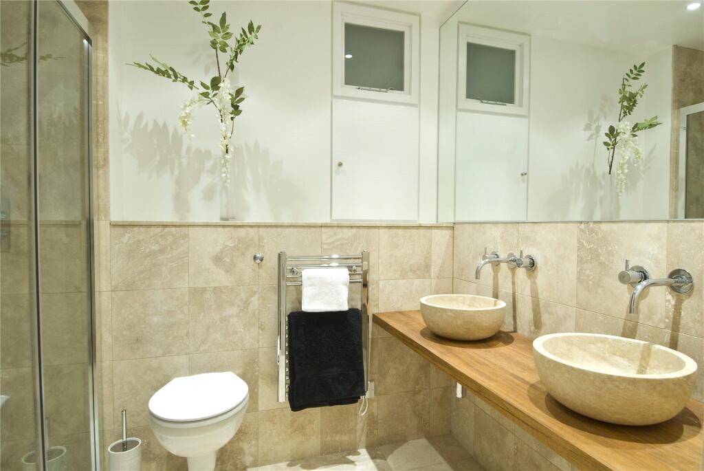 Bathroom 2