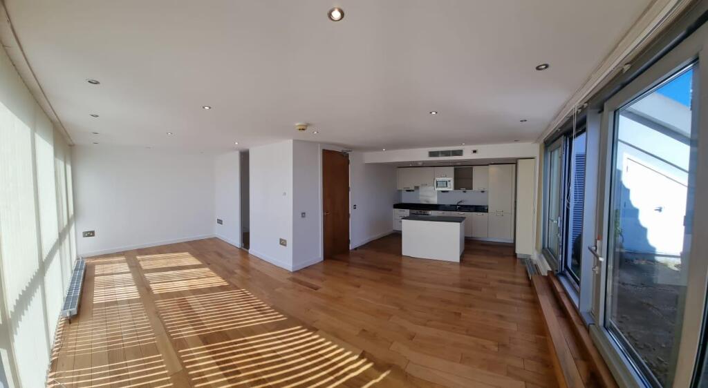 WhatsApp Image 2025-07-03 at 09.21.50 (2).jpeg