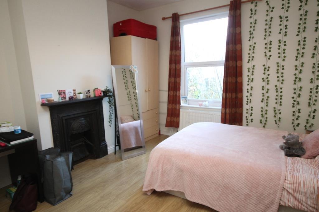 Bedroom Two (2).jpg