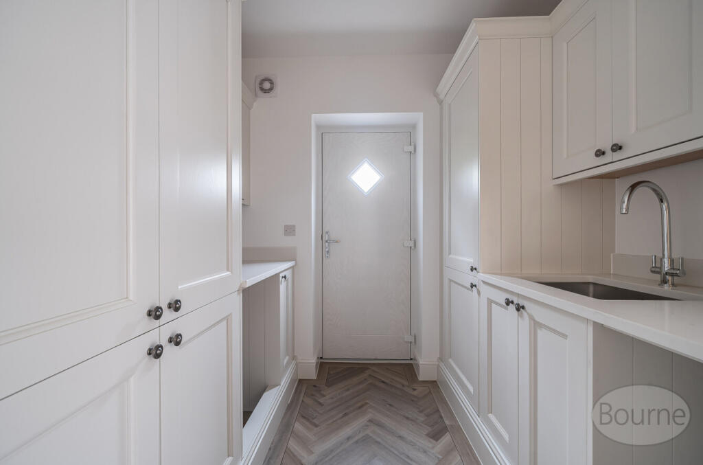 0ead5777-5aba-495...