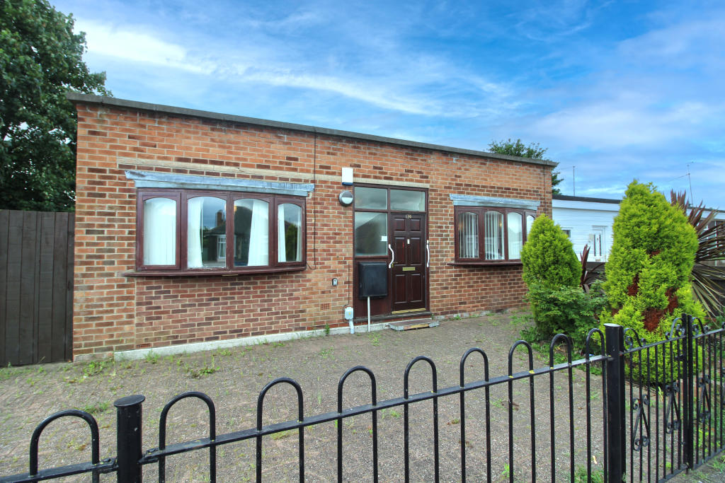 2 Bedroom Bungalow - end terrace for Sale