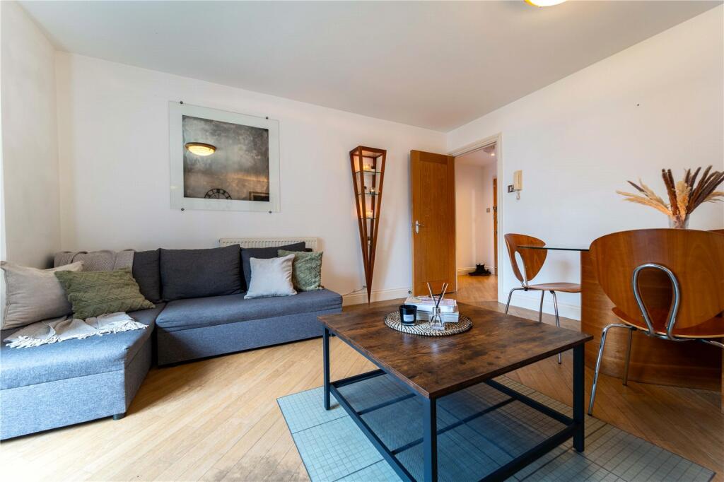 Liiving Room