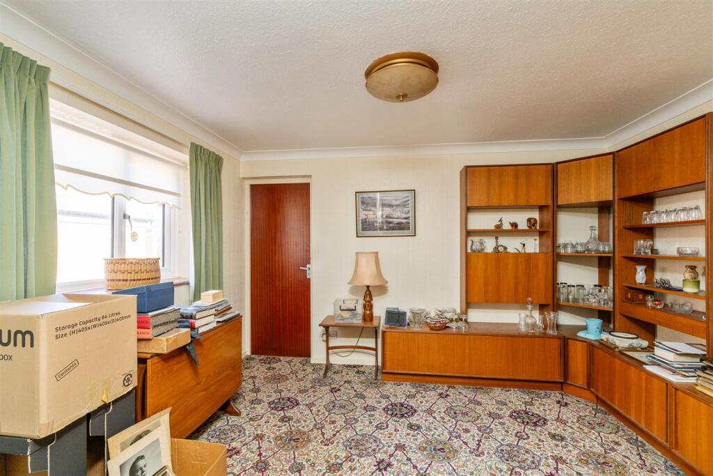 80a Aylesbury Road_29.jpg