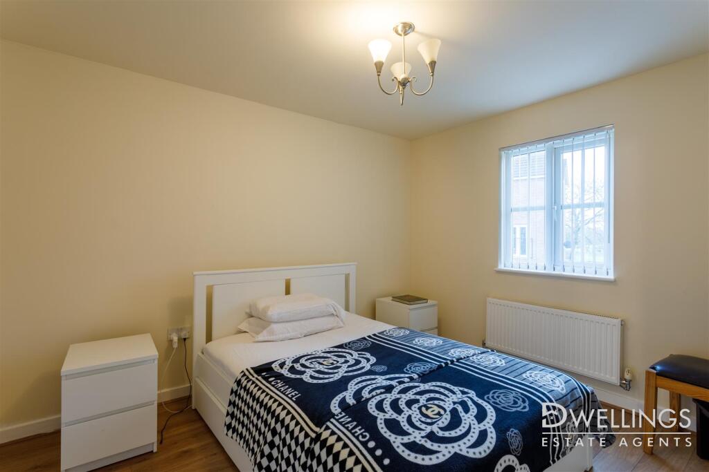 DWELEST- 20 St Matthew street, DE14 3DT - 013.jpg