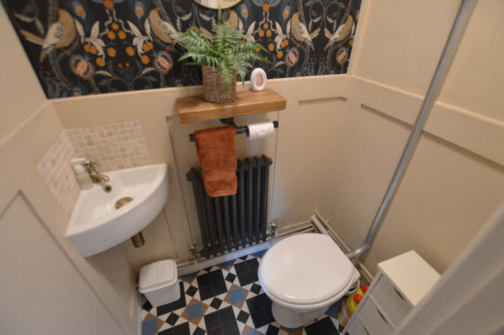 Guest Cloakroom