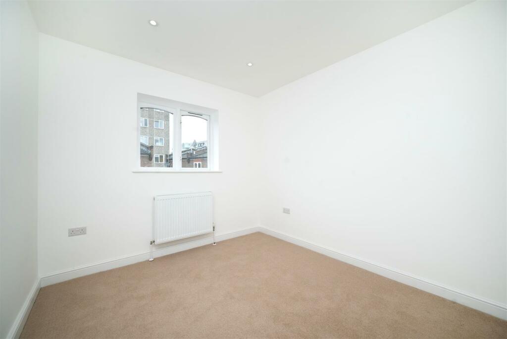 Second bedroom - Maple Mews..jpeg