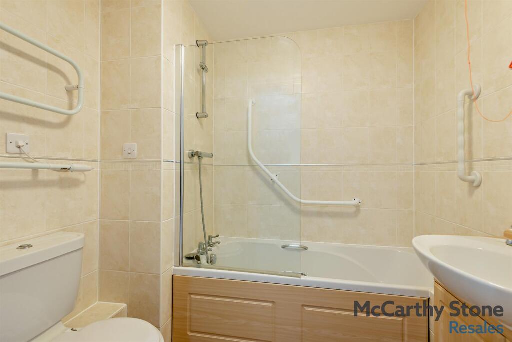 8667181-interior02-800.jpg