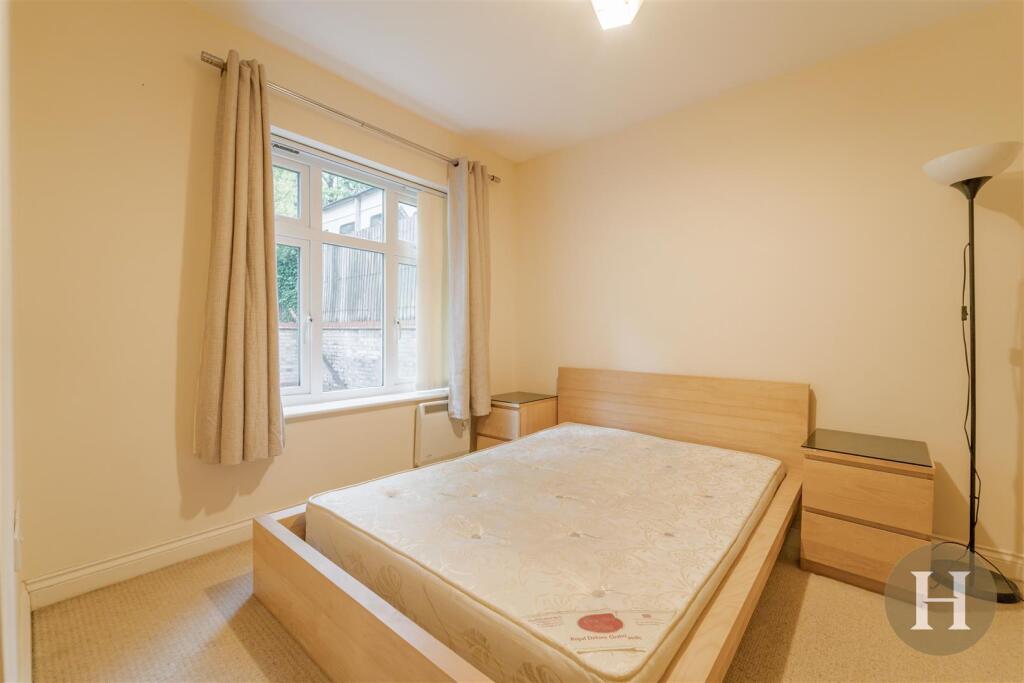 Hadleigh Estate Agents-4.jpg