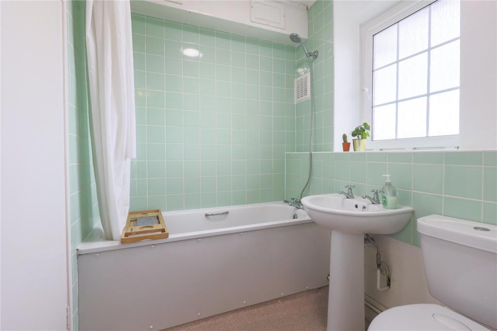 Picture No. 04
