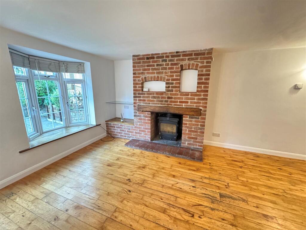 Fireplace.jpg