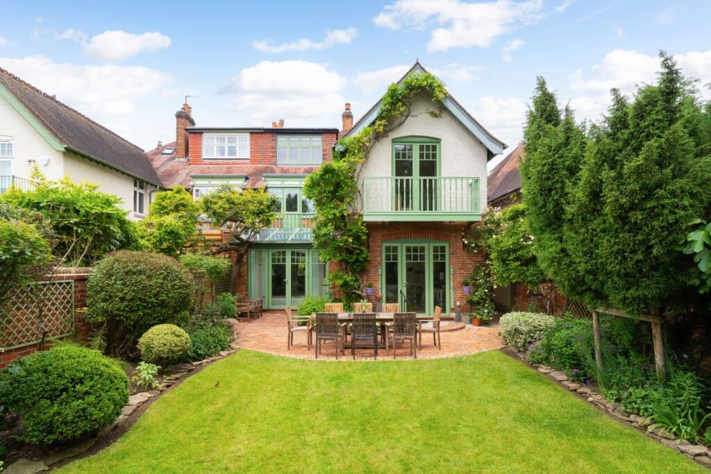 72098_25 Lathbury...