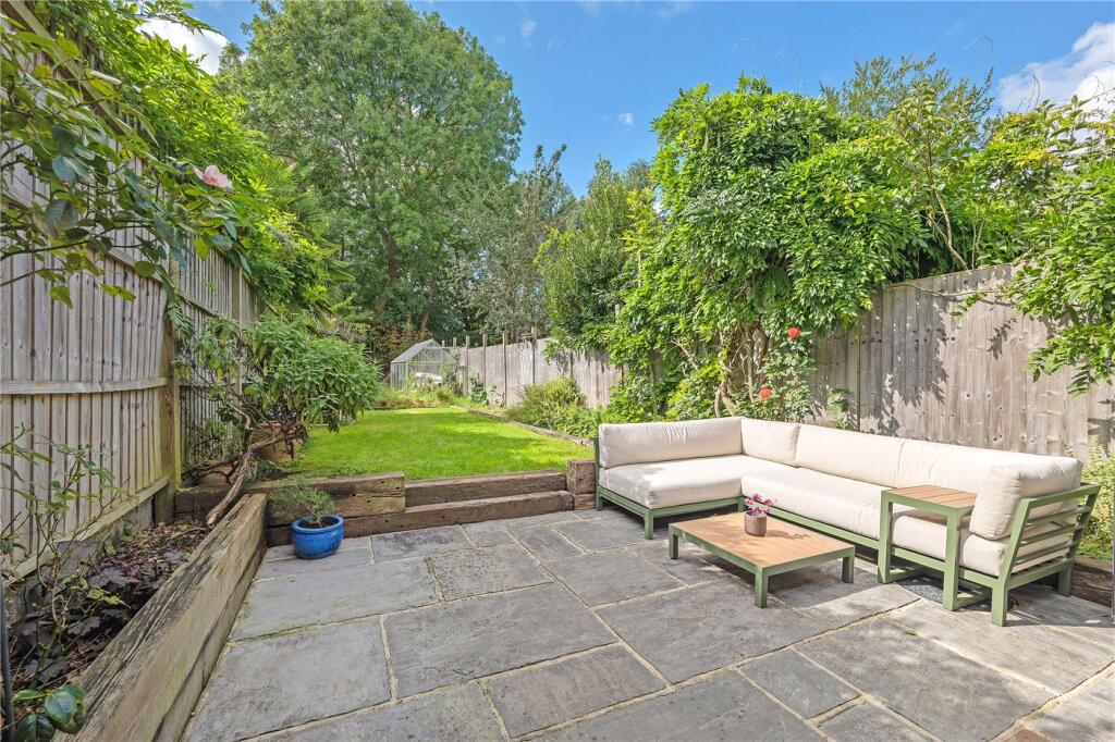 Garden P2