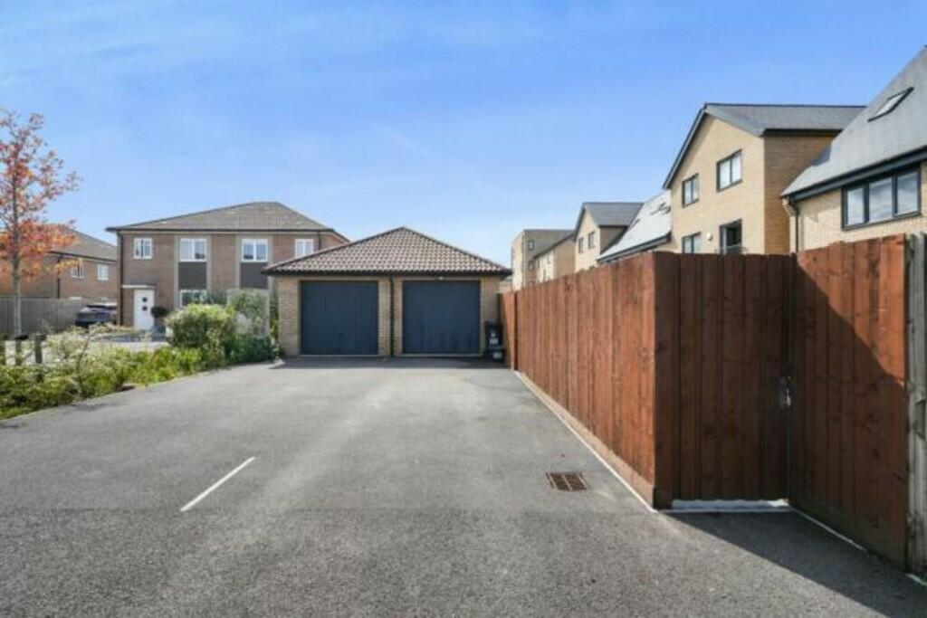 Garage &amp; Driv...