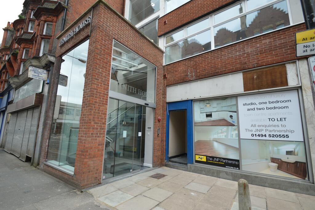 Zenith House Front 4