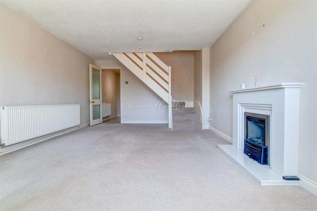 Camelot Way, Thornhill, HernCrabtree_ (18).jpg