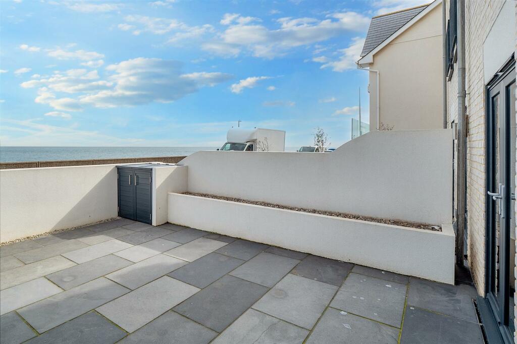 Front Garden Views.jpg