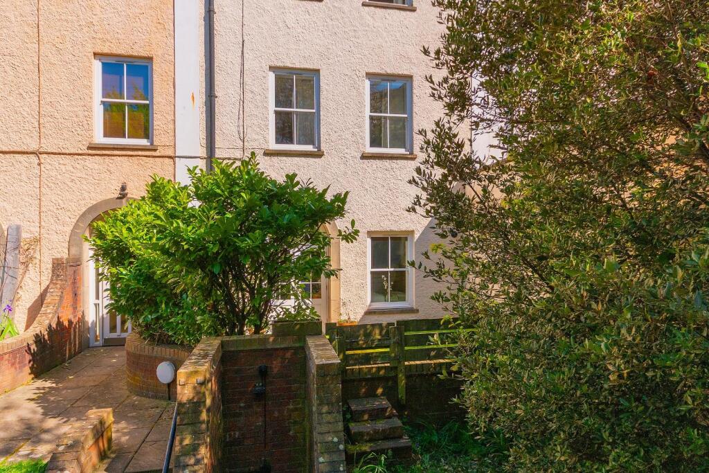 4C4CSP - External F.jpg