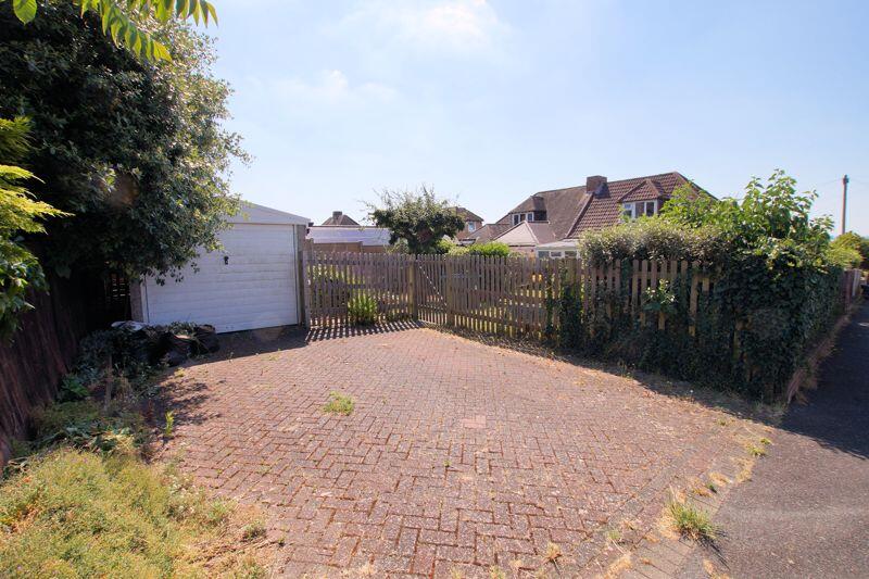 Garage &amp; Parking