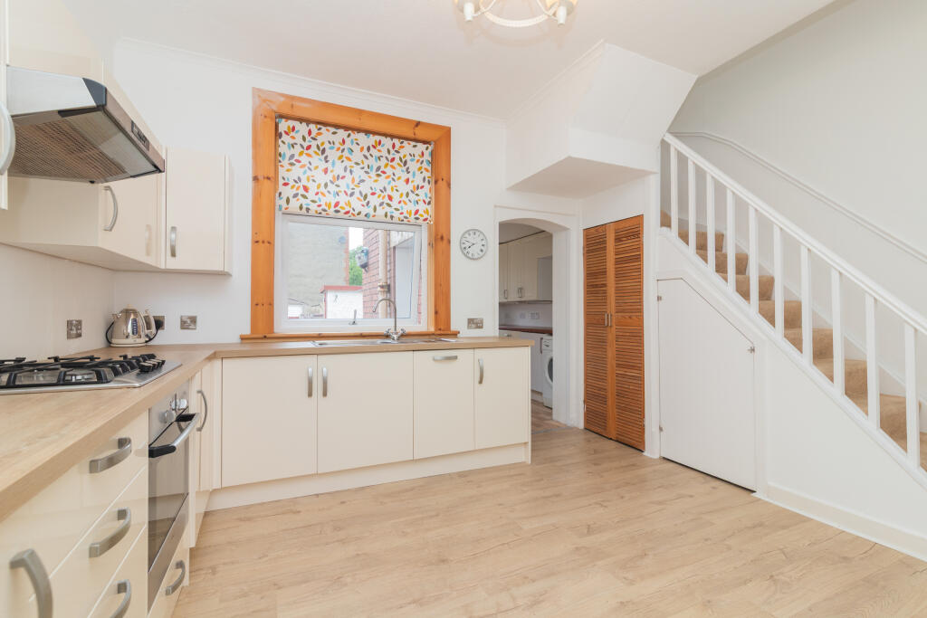 20 thistle street-24