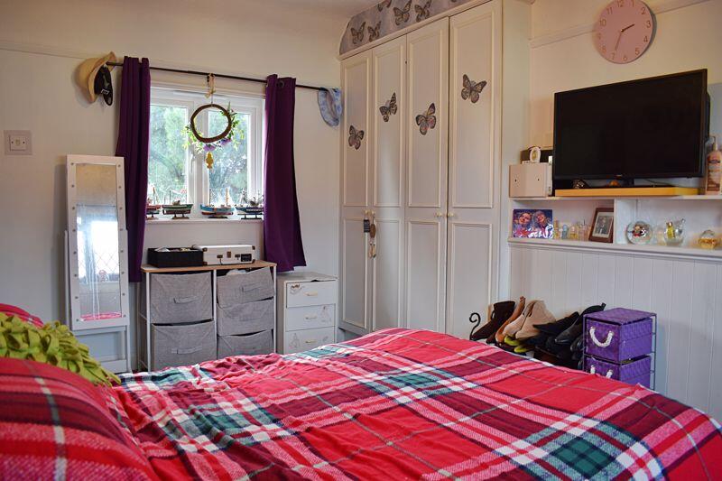 Bed 1
