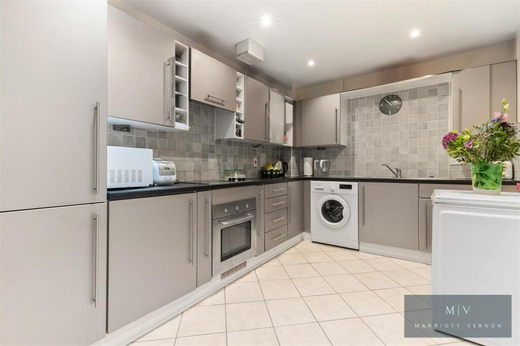 Sycamore Close 5 MV-1.jpg