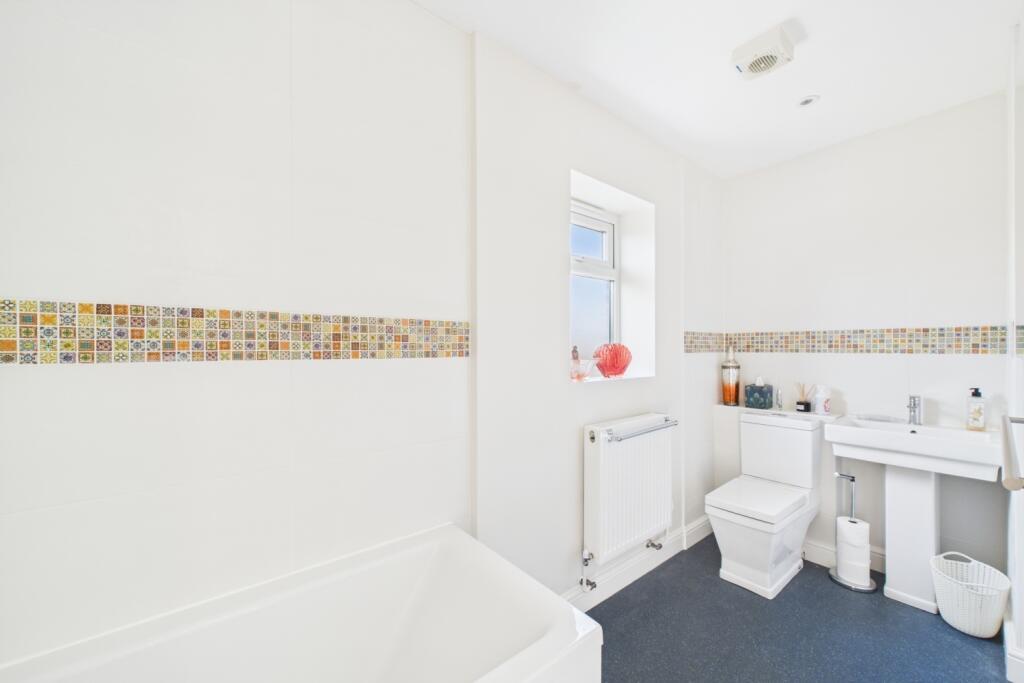 Bathroom2
