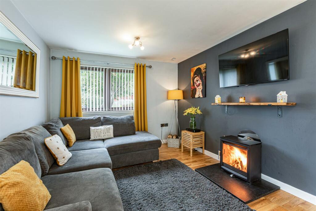 11 Killie Court Tweedbank 11.JPG