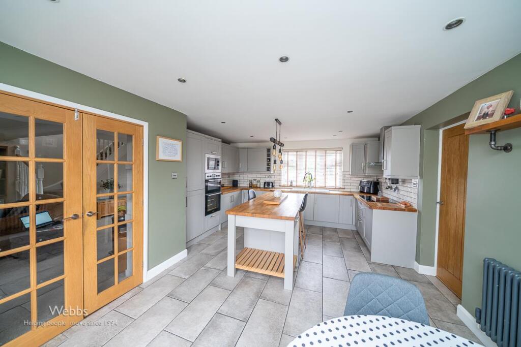 © Webbs Estate Agents © (45 of 105).jpg