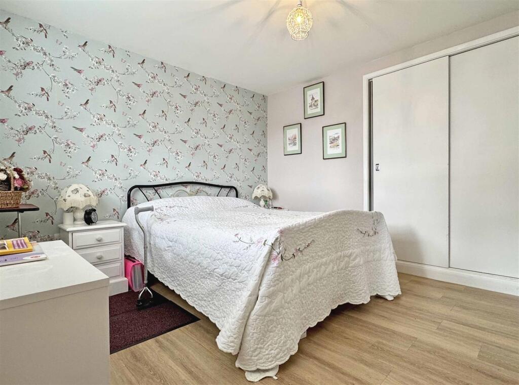 Master Bedroom.jpg