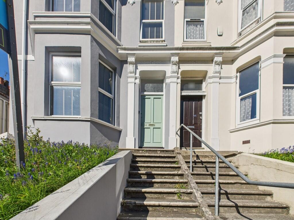 CAM03974G0-PR0120...