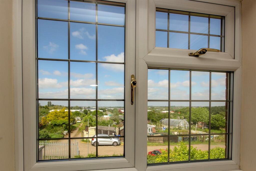 View to side a.jpg