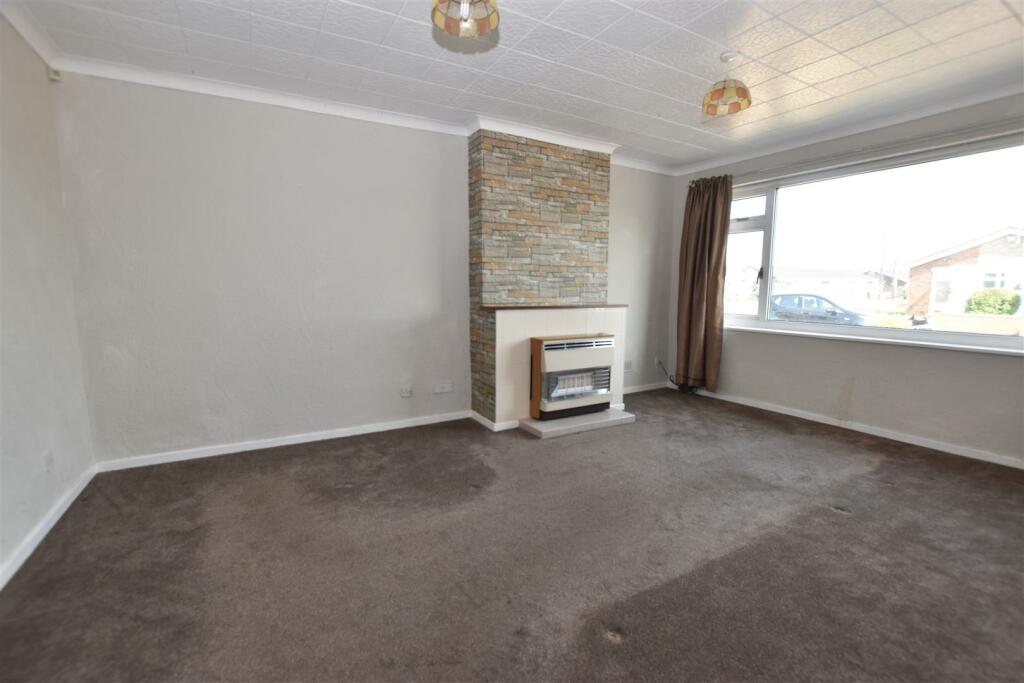 Lounge.jpg