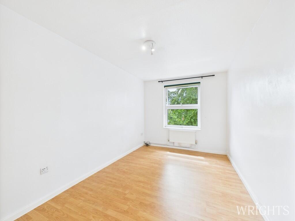 CAM02796G0-PR0465...