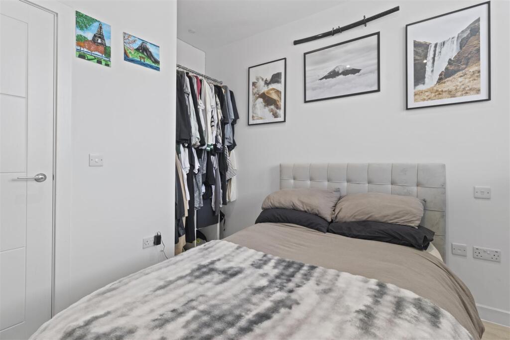 bedroom #4.jpg