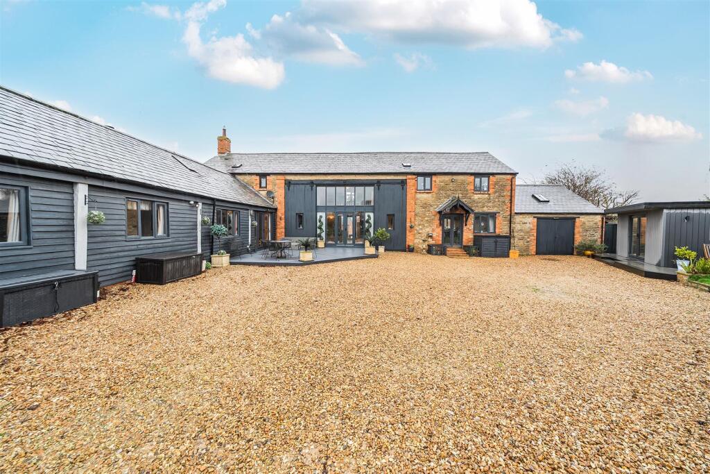 The Granary, Wood Burcote (25).jpg