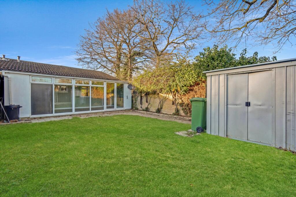Holgate, Basildon