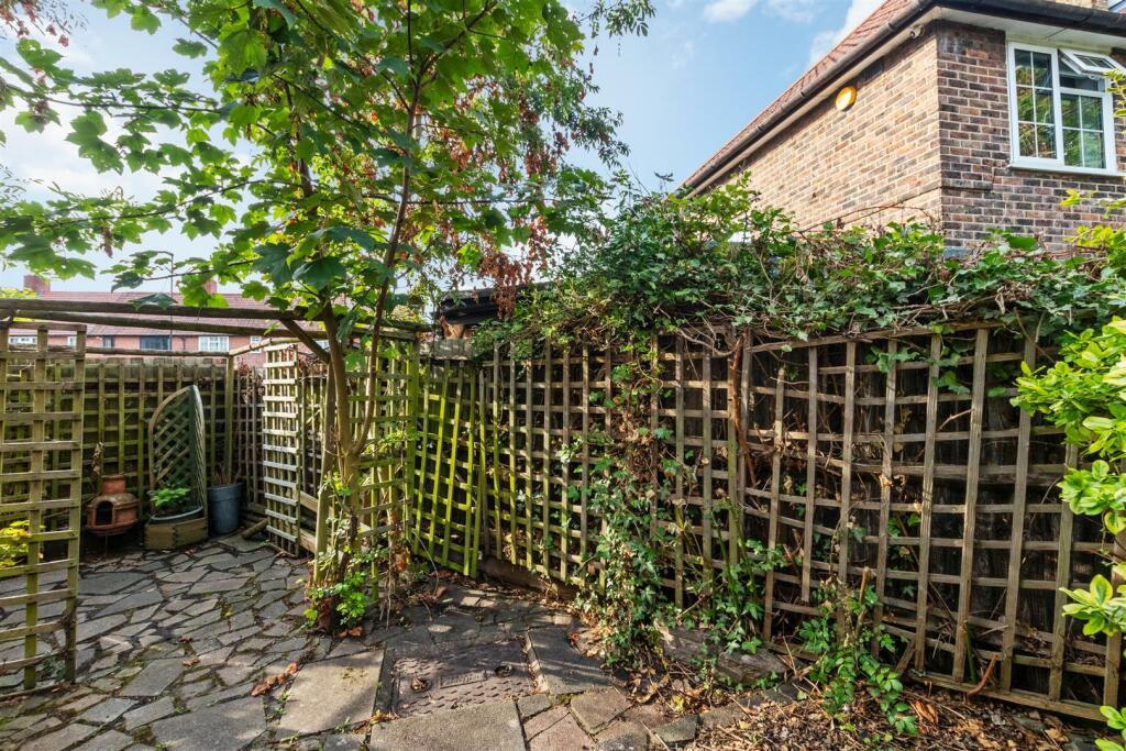 Bruton Road, ph14 (7).jpg