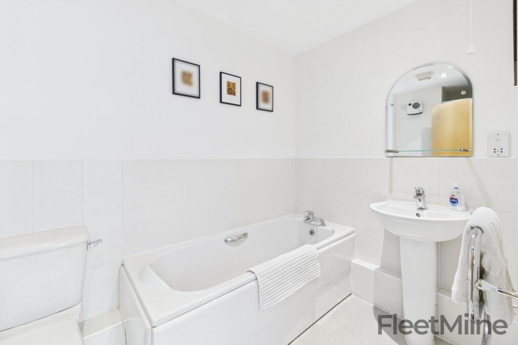 Main bathroom