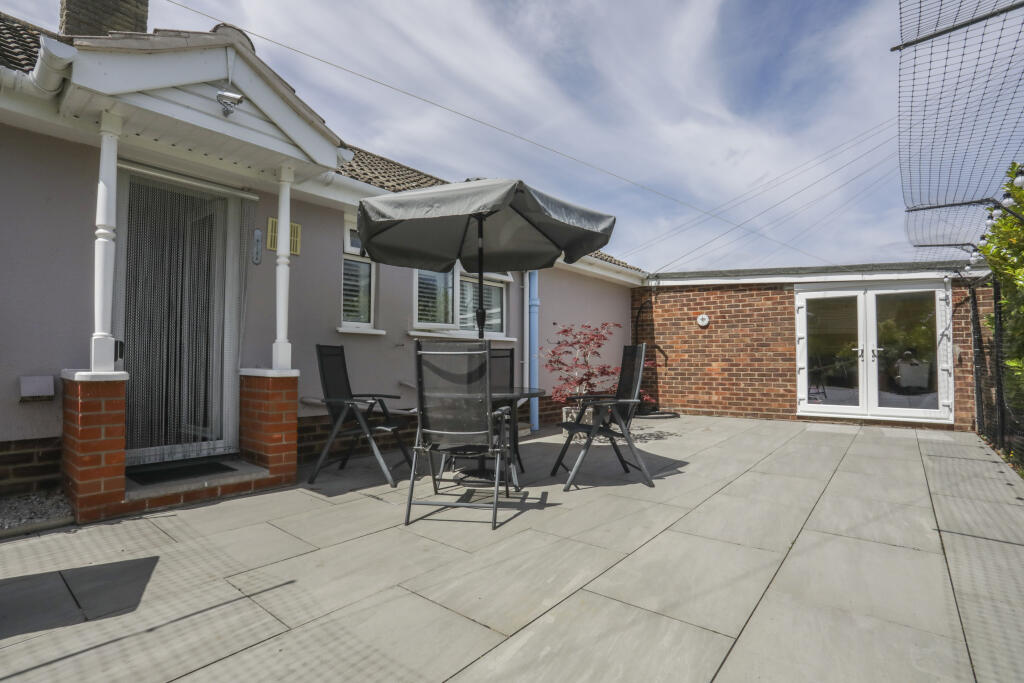 Outside 1.jpg