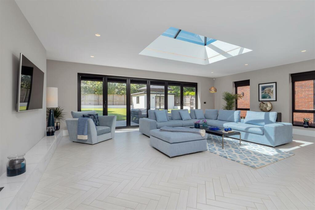 Family Living Room and Dining Kitchen