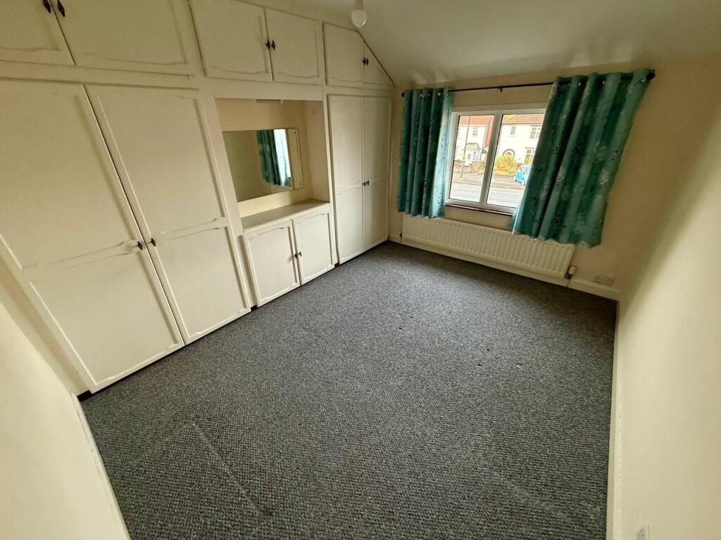 SL107 Bed1.jpg