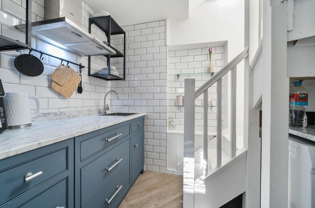 Annex kitchen